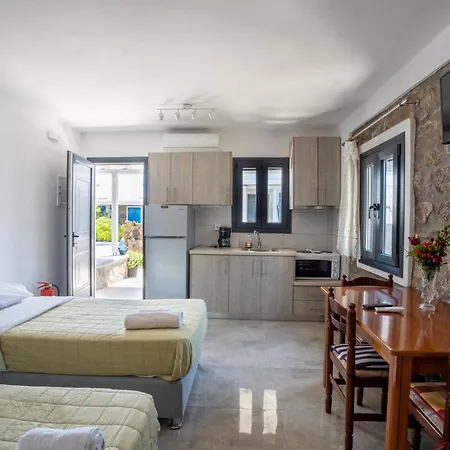 Liana Appartement *