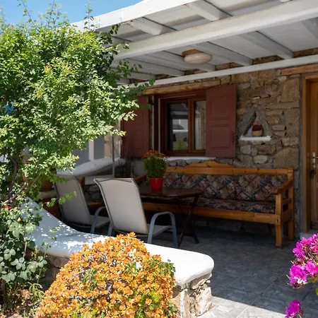 Liana Studios Mykonos Town