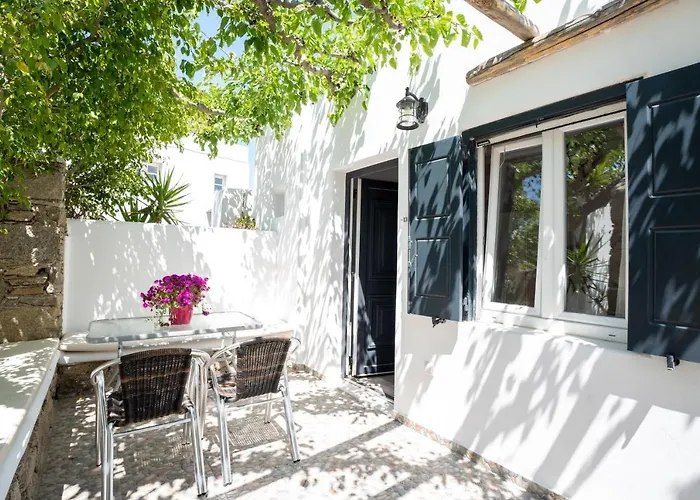 Liana Studios Mykonos Town