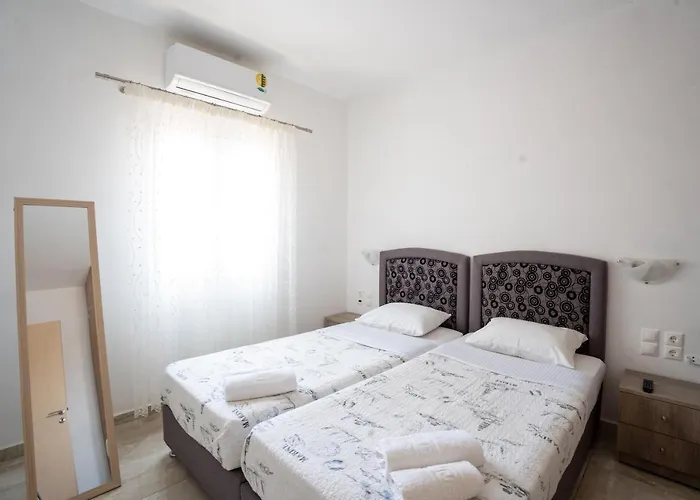 Liana Studios Mykonos Town