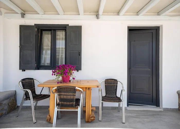 Liana Studios * Mykonos Town